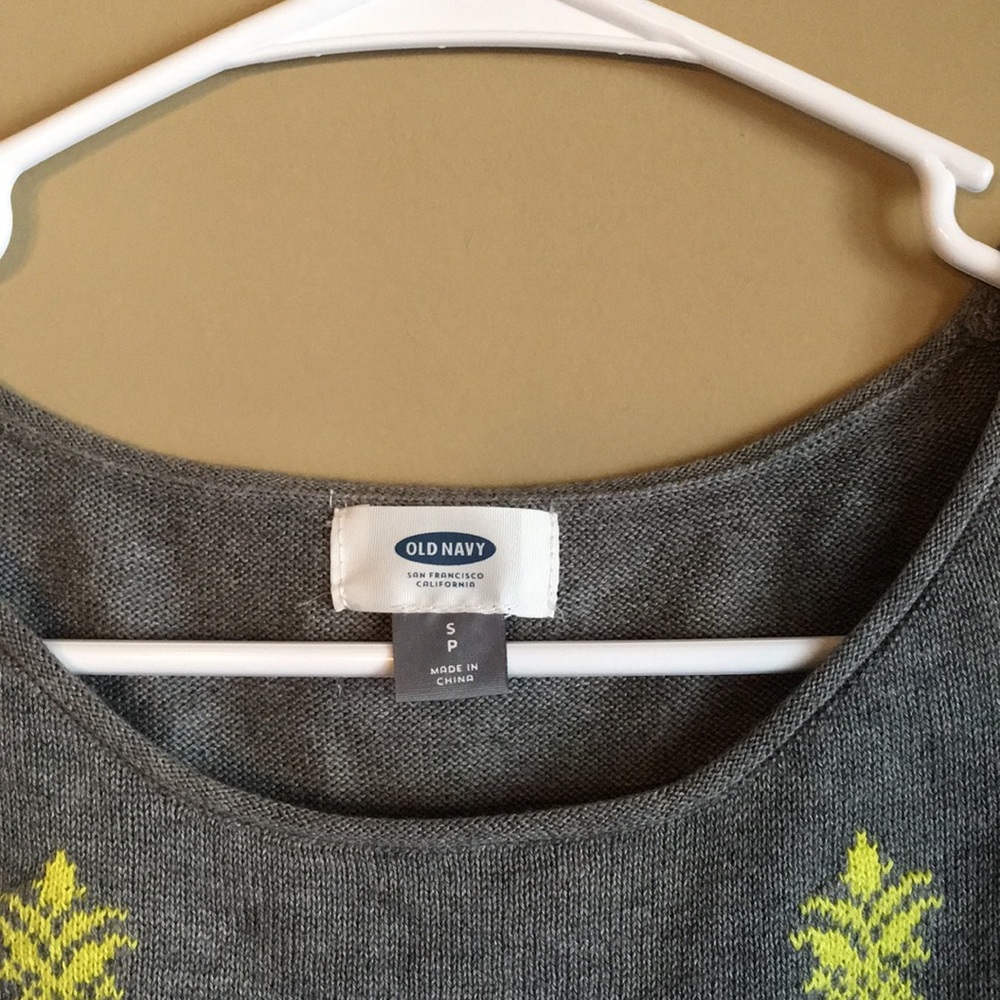 Sweater - Picture 3 of 3